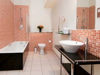 Grand Plaza Serviced Apartments - Photo 11
