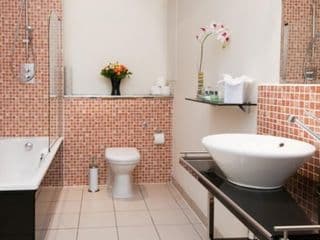 Grand Plaza Serviced Apartments - Photo 10