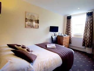 Mentone Hotel - B&B