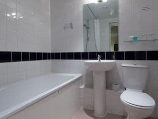 Hampstead Britannia - Photo 11