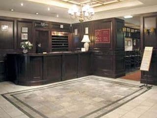 Hampstead Britannia - Photo 20