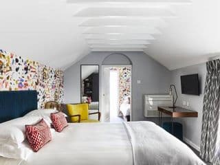 The Lodge Hotel - Putney