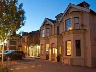 The Lodge Hotel - Putney - Photo 24