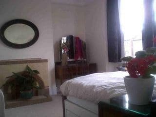 Grove Guest House - Photo 2