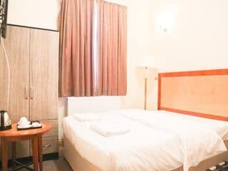 London Shelton Hotel - Photo 5