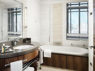 Hilton London Paddington - Photo 8