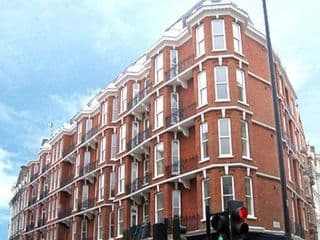 Cheval Harrington Court at South Kensington - Photo 22