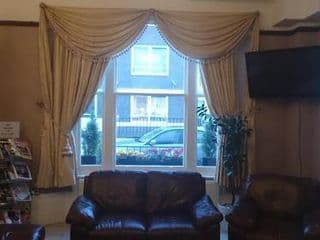 Hyde Park Court Hotel - Photo 20