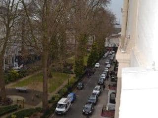 Hyde Park Court Hotel - Photo 22