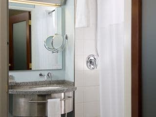 Club Quarters Hotel Trafalgar Square, London - Photo 10