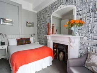 Georgian House Hotel - Photo 2