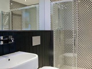 Georgian House Hotel - Photo 19
