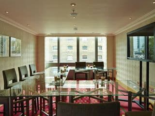 London Marriott Hotel Canary Wharf - Photo 13