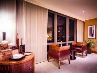 London Marriott Hotel Canary Wharf - Photo 4