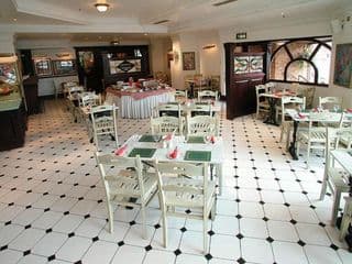 Britannia International Hotel Canary Wharf - Photo 12