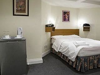 Bridge Park Hotel
