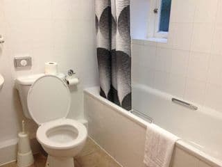 Bridge Park Hotel - Photo 12