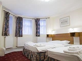 Bridge Park Hotel - Photo 3