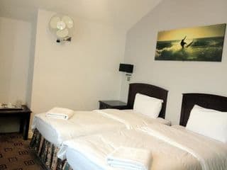 Bridge Park Hotel - Photo 4