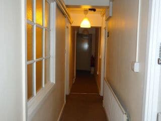 Hour Glass Hotel - Photo 16