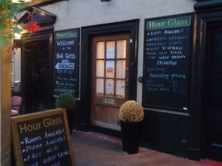 Hour Glass Hotel - Photo 20