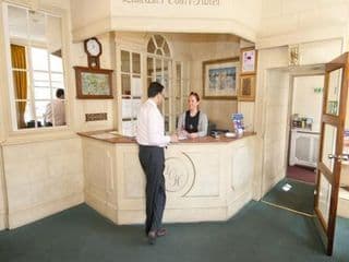 Lancaster Court Hotel - Photo 17