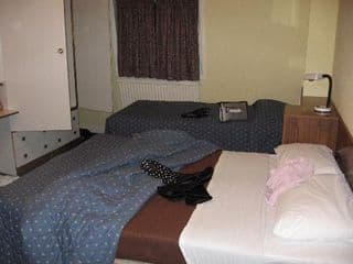 Lancaster Court Hotel - Photo 8