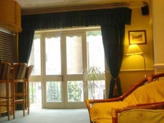 London Town Hotel - Photo 21
