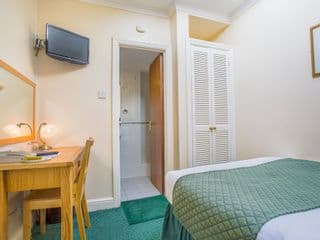London Town Hotel - Photo 8