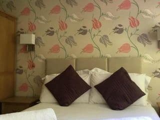 George Hotel - Photo 6