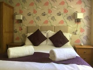 George Hotel - Photo 7