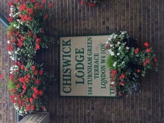 Chiswick Lodge Hotel - Photo 23