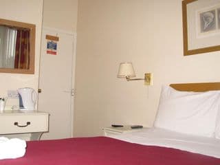Chiswick Lodge Hotel - Photo 6