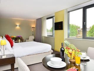 Axiom Park Hotel