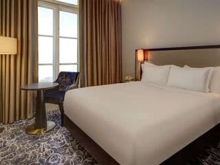 Hilton London Euston - Photo 3