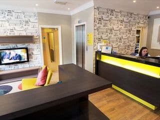 Comfort Inn Victoria - Photo 17