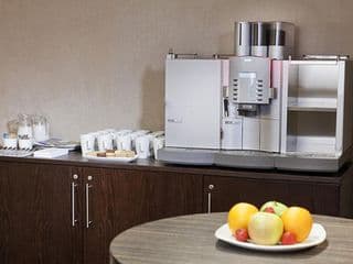 Holiday Inn London - Whitechapel, an IHG Hotel - Photo 13
