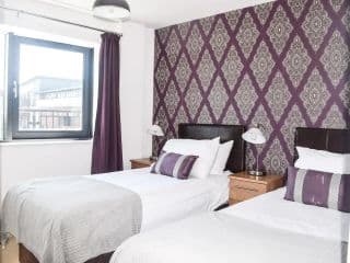 Comfort Zone Apartments - Photo 2