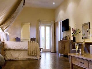 Great Hallingbury Manor - Photo 13