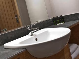 Great Hallingbury Manor - Photo 8