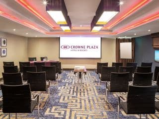 Crowne Plaza London - Gatwick Airport, an IHG Hotel - Photo 13