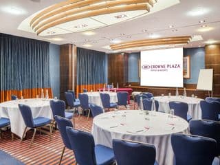 Crowne Plaza London - Gatwick Airport, an IHG Hotel - Photo 19