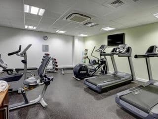 Holiday Inn London Luton Airport, an IHG Hotel - Photo 21