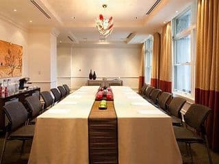 โรงแรมเกลน ออโตกราฟ คอลเลคชั่น - Photo 17