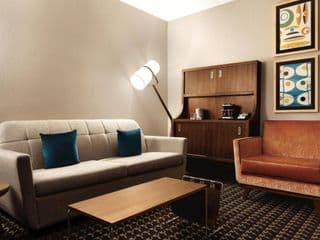 The American Hotel Atlanta Downtown - a DoubleTree by Hilton - Photo 5