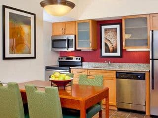 Residence Inn By Marriott Atlanta Buckhead - Photo 6