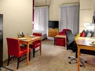 Residence Inn by Marriott Atlanta Midtown/Peachtree at 17th - Photo 6