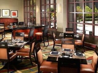 Atlanta Marriott Suites Midtown - Photo 13