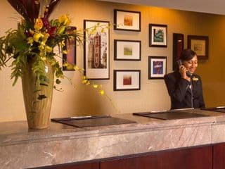 Atlanta Marriott Suites Midtown - Photo 16