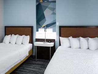 Hampton Inn & Suites Atlanta Downtown - Photo 2